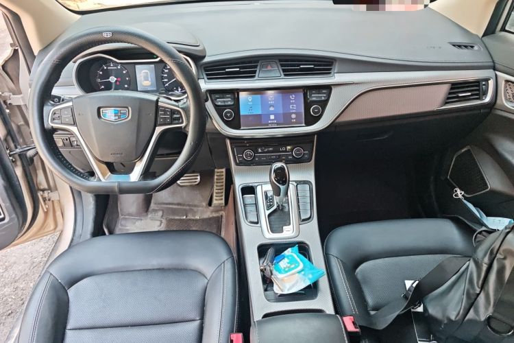 Used Geely Auto Emgrand GS 2016 Sport Edition 1.3T Automatic LingShang Model Center Console