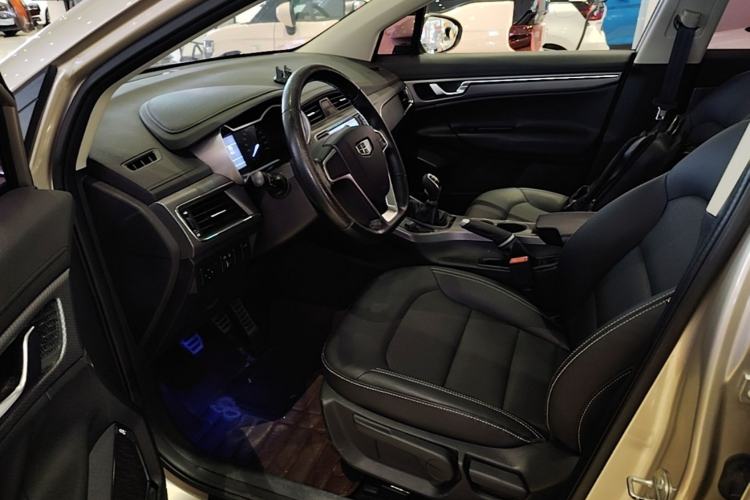 Used Geely Auto Emgrand GS 2016 Sports Edition 1.8L Manual LingShang Model Driver Seat