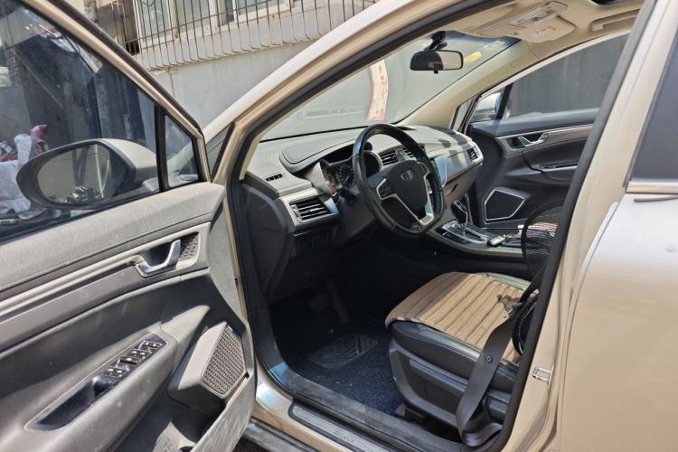 Used Geely Auto Emgrand GS 2016 Elegant Edition 1.8L Automatic LingShang Model Driver Seat