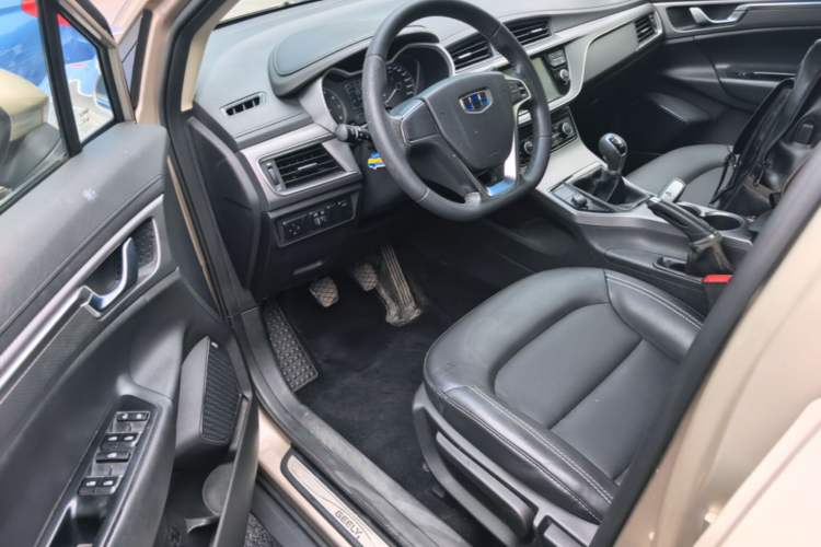 Used Geely Auto Emgrand GS 2016 Elegant Edition 1.8L Manual LingShang Model Driver Seat