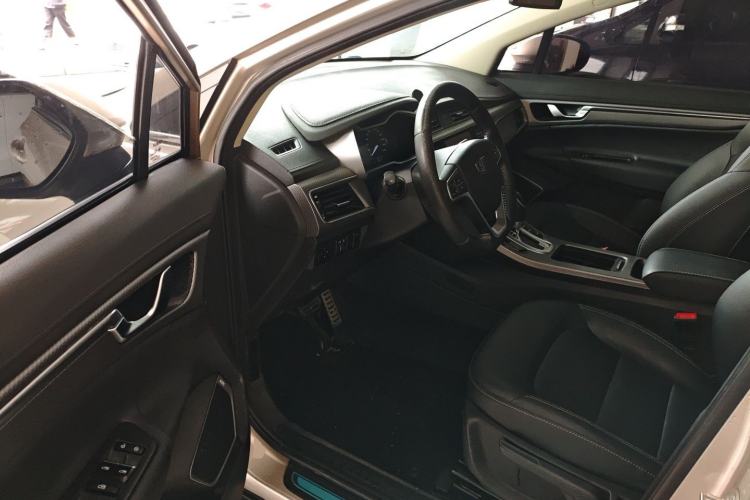 Used Geely Auto Emgrand GS 2016 Sport Edition 1.8L Automatic LingShang Model Driver Seat