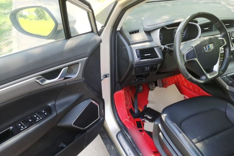 Used Geely Auto Emgrand GS 2016 Sports Edition 1.8L Manual LingShang Model Driver Seat