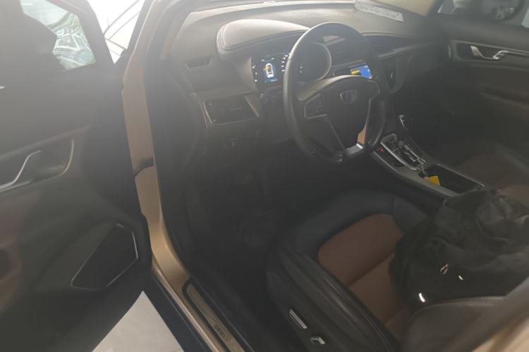 Used Geely Auto Emgrand GS 2016 Elegant Edition 1.3T Automatic ZhenShang Model Driver Seat