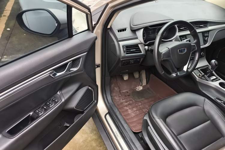 Used Geely Auto Emgrand GS 2016 Elegant Edition 1.3T Manual LingShang Model Driver Seat