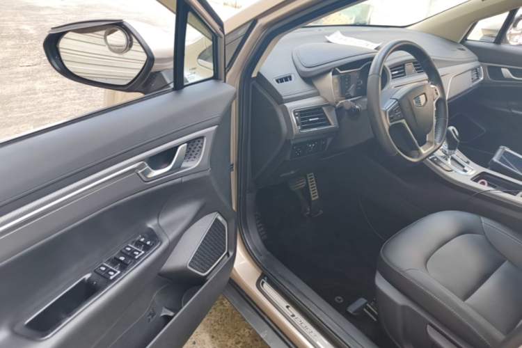 Used Geely Auto Emgrand GS 2016 Sport Edition 1.8L Automatic LingShang Model Driver Seat