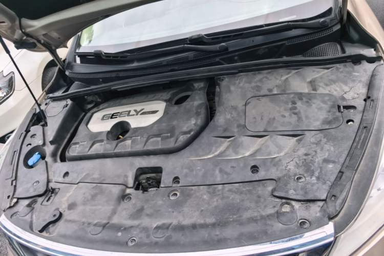 Used Geely Auto Emgrand GS 2016 Elegant Edition 1.8L Manual LingShang Model Engine Bay