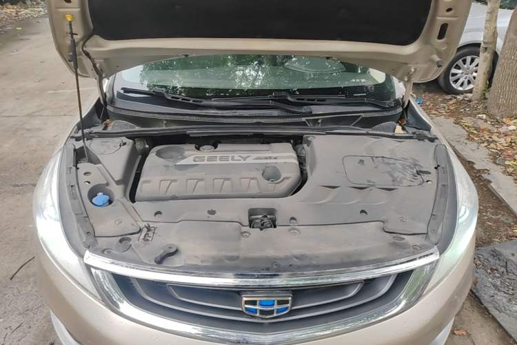 Used Geely Auto Emgrand GS 2016 Elegant Edition 1.3T Automatic LingShang Model Engine Bay