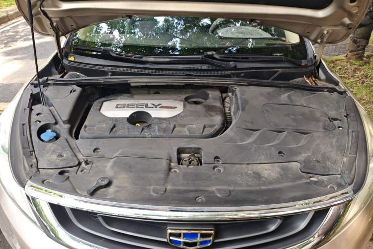 Used Geely Auto Emgrand GS 2016 Elegant Edition 1.8L Manual LingShang Model Engine Bay