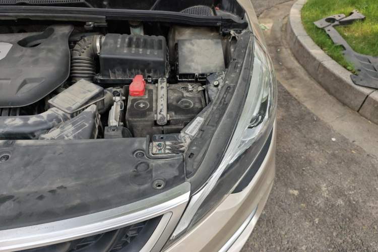 Used Geely Auto Emgrand GS 2016 Sport Edition 1.8L Automatic LingShang Model Engine Bay Left