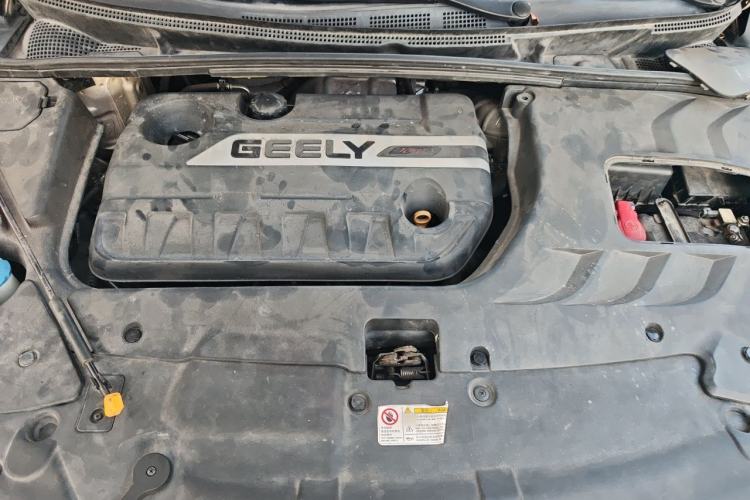 Used Geely Auto Emgrand GS 2016 Elegant Edition 1.3T Automatic ZhenShang Model Engine Bay