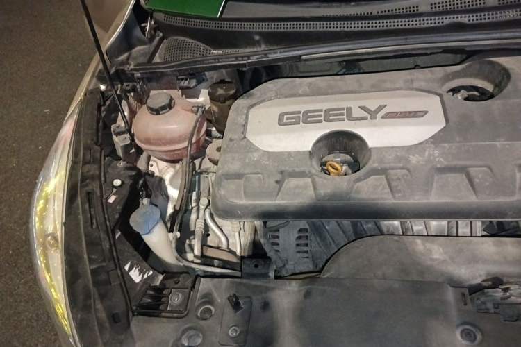 Used Geely Auto Emgrand GS 2016 Elegant Edition 1.8L Manual LingShang Model Engine Bay Right