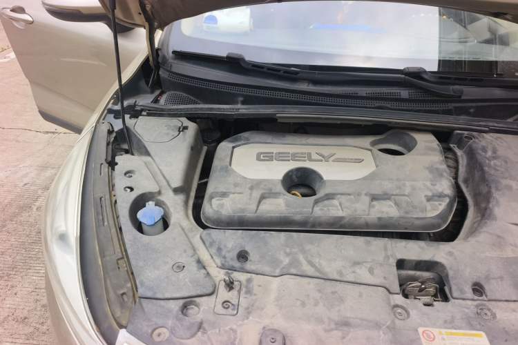 Used Geely Auto Emgrand GS 2016 Elegant Edition 1.8L Manual LingShang Model Engine Bay Right