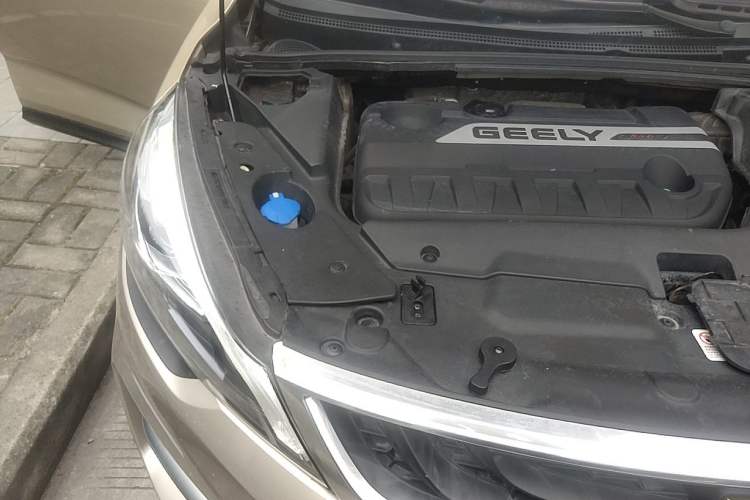 Used Geely Auto Emgrand GS 2016 Sport Edition 1.3T Automatic ZhenShang Model Engine Bay Right