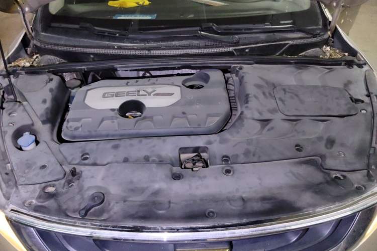 Used Geely Auto Emgrand GS 2016 Elegant Edition 1.8L Manual LingShang Model Engine Bay