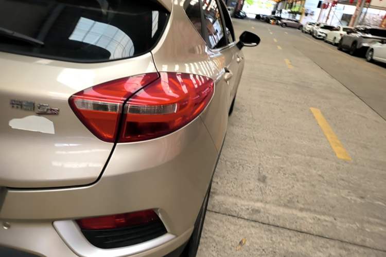 Used Geely Auto Emgrand GS 2016 Elegant Edition 1.3T Automatic LingShang Model Exterior 3