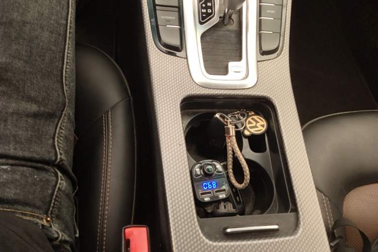 Used Geely Auto Emgrand GS 2016 Sport Edition 1.3T Automatic ZhenShang Model Gear Lever