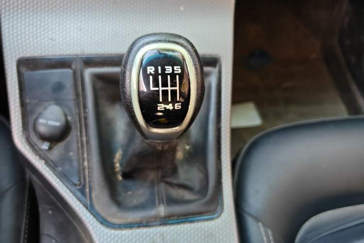 Used Geely Auto Emgrand GS 2016 Sports Edition 1.8L Manual LingShang Model Gear Lever