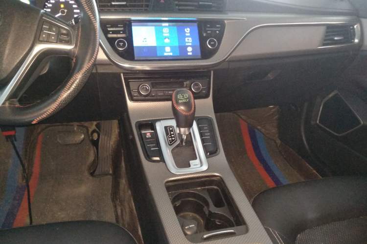Used Geely Auto Emgrand GS 2016 Elegant Edition 1.8L Automatic LingShang Model Gear Lever