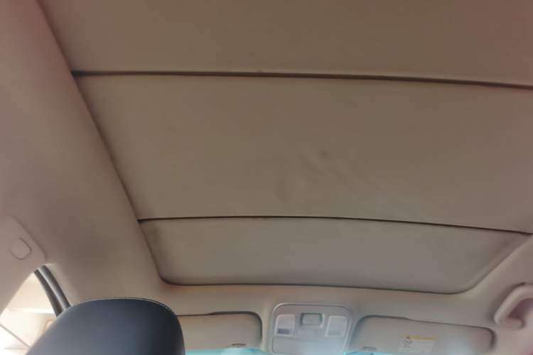 Used Geely Auto Emgrand GS 2016 Sport Edition 1.3T Automatic LingShang Model Headliner