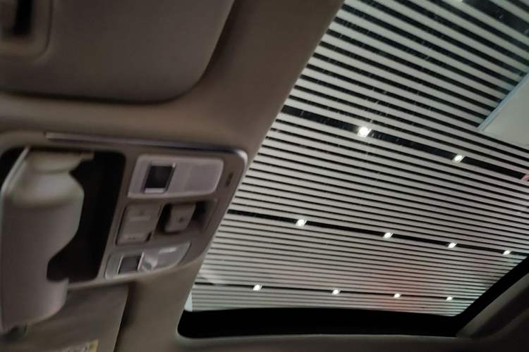 Used Geely Auto Emgrand GS 2016 Sports Edition 1.8L Manual LingShang Model Headliner
