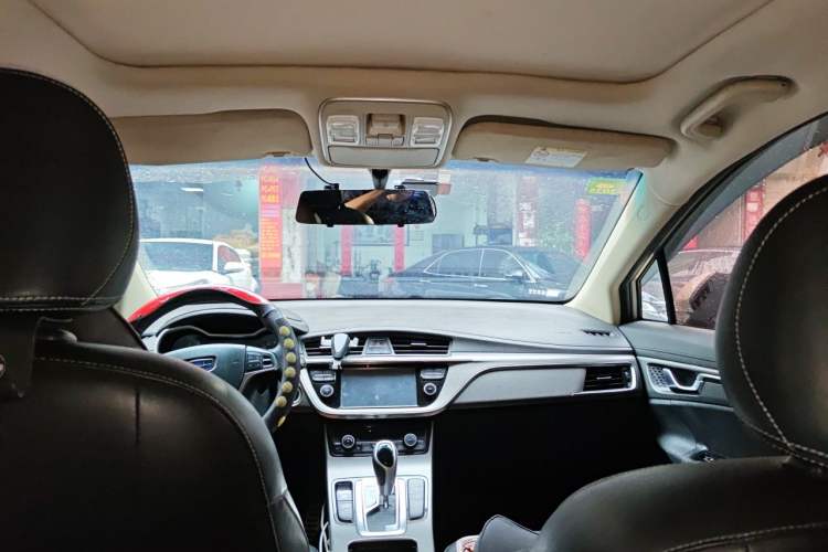 Used Geely Auto Emgrand GS 2016 Sport Edition 1.3T Automatic LingShang Model Headliner
