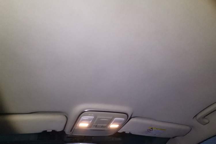 Used Geely Auto Emgrand GS 2016 Elegant Edition 1.3T Manual LingShang Model Headliner