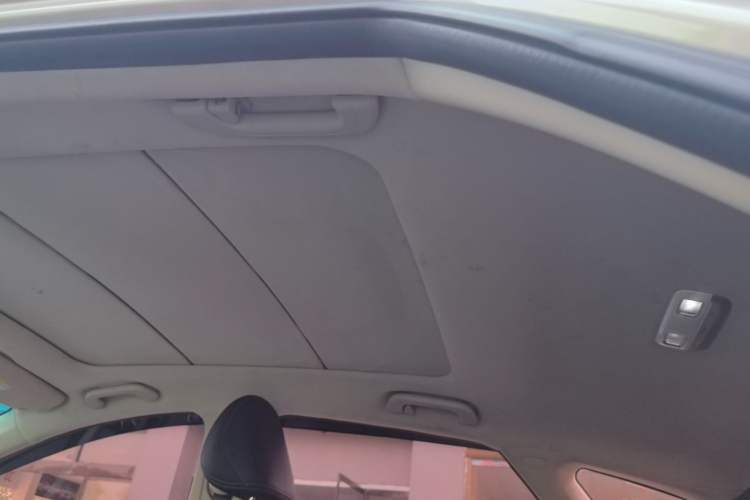Used Geely Auto Emgrand GS 2016 Sport Edition 1.3T Manual LingShang Model Headliner