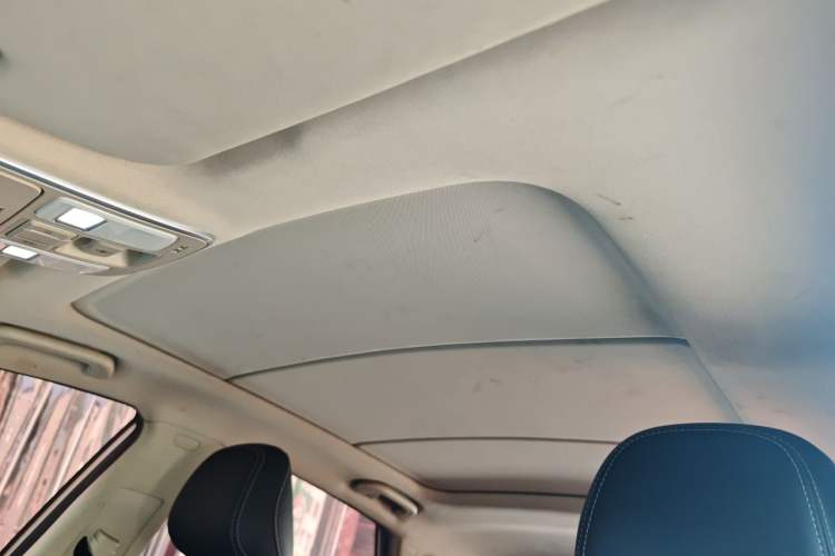 Used Geely Auto Emgrand GS 2016 Sport Edition 1.3T Automatic LingShang Model Headliner