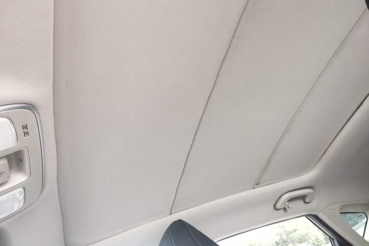 Used Geely Auto Emgrand GS 2016 Sport Edition 1.8L Automatic LingShang Model Headliner