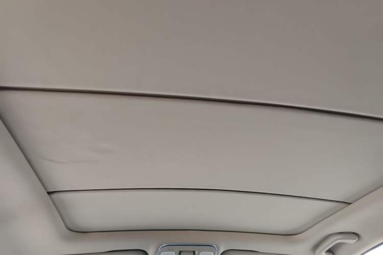 Used Geely Auto Emgrand GS 2016 Sport Edition 1.3T Automatic LingShang Model Headliner