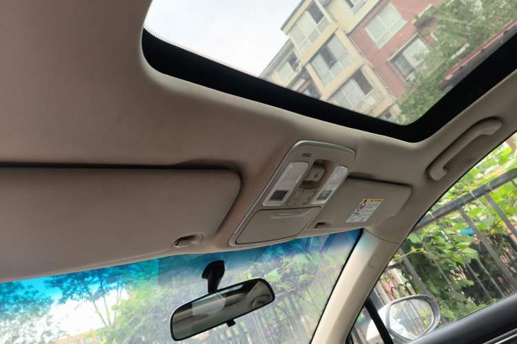 Used Geely Auto Emgrand GS 2016 Sports Edition 1.8L Manual LingShang Model Headliner