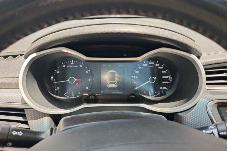 Used Geely Auto Emgrand GS 2016 Elegant Edition 1.8L Automatic LingShang Model Instrument Cluster