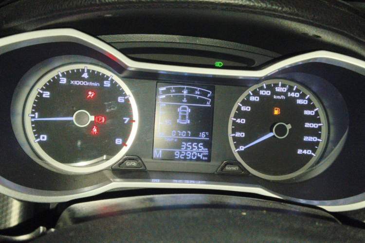 Used Geely Auto Emgrand GS 2016 Elegant Edition 1.8L Manual LingShang Model Instrument Cluster