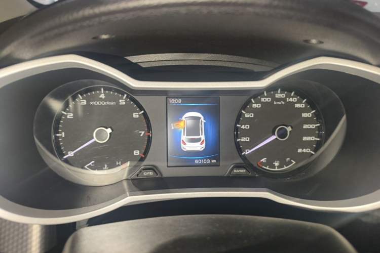 Used Geely Auto Emgrand GS 2016 Sport Edition 1.3T Automatic LingShang Model Instrument Cluster