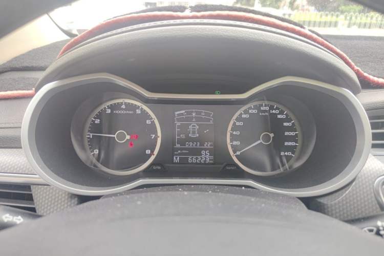 Used Geely Auto Emgrand GS 2016 Elegant Edition 1.8L Manual LingShang Model Instrument Cluster