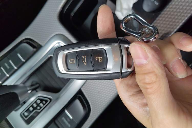 Used Geely Auto Emgrand GS 2016 Elegant Edition 1.8L Automatic LingShang Model Interior 1