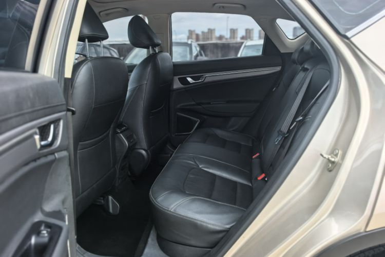 Used Geely Auto Emgrand GS 2016 Elegant Edition 1.3T Automatic LingShang Model Interior 1