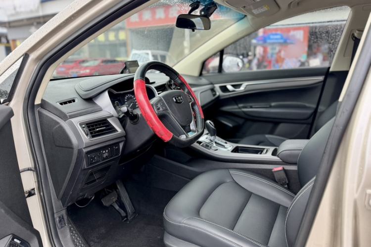 Used Geely Auto Emgrand GS 2016 Elegant Edition 1.3T Automatic LingShang Model Interior 2