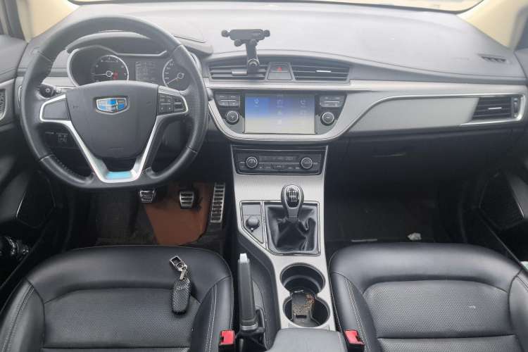 Used Geely Auto Emgrand GS 2016 Sports Edition 1.8L Manual LingShang Model Interior 3
