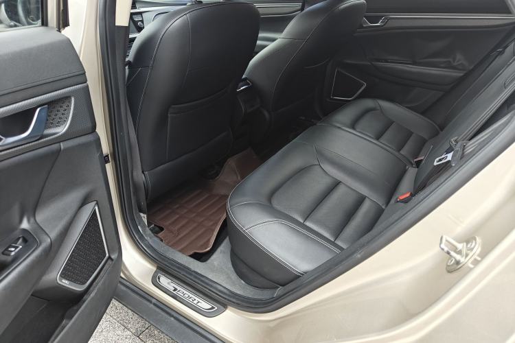 Used Geely Auto Emgrand GS 2016 Sport Edition 1.8L Automatic LingShang Model Interior 3