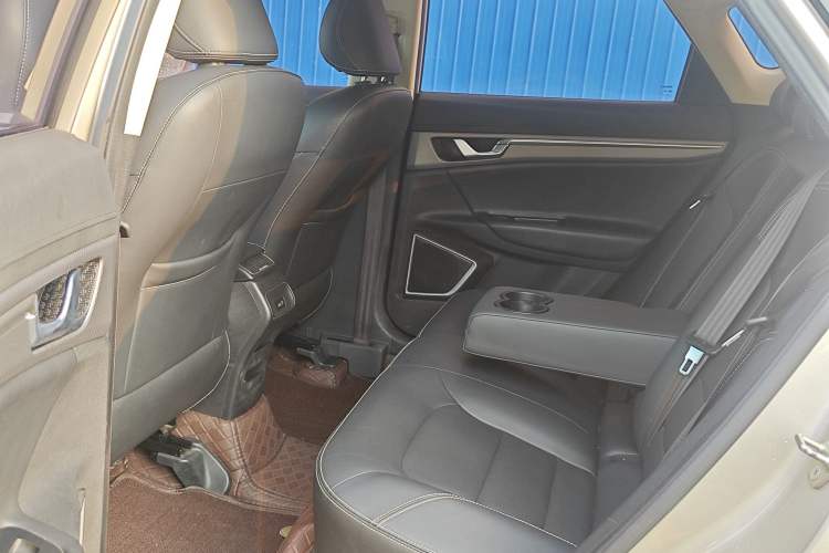 Used Geely Auto Emgrand GS 2016 Sport Edition 1.3T Automatic LingShang Model Interior 3