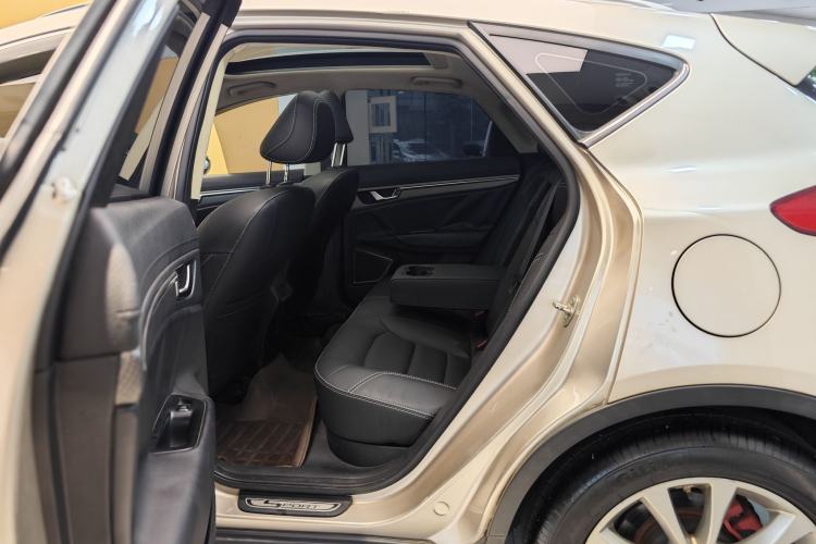 Used Geely Auto Emgrand GS 2016 Sports Edition 1.8L Manual LingShang Model Interior 4