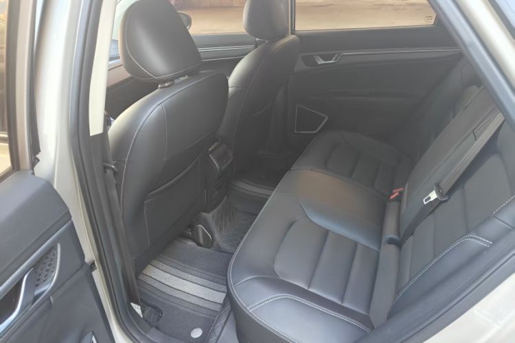 Used Geely Auto Emgrand GS 2016 Elegant Edition 1.8L Automatic LingShang Model Interior 4