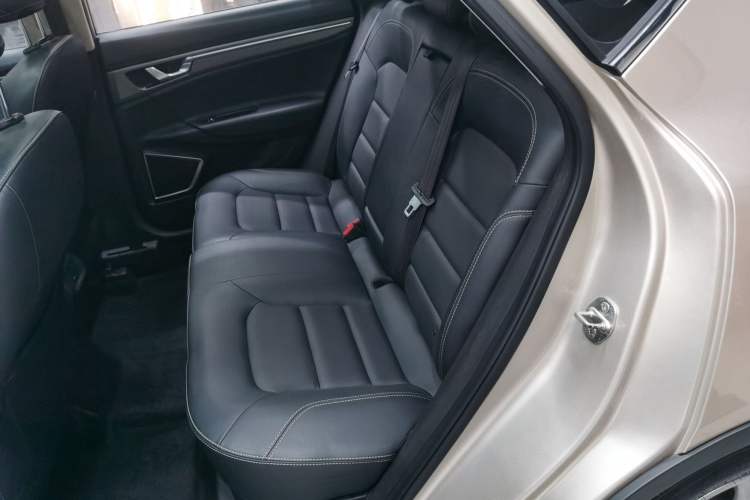 Used Geely Auto Emgrand GS 2016 Sport Edition 1.8L Automatic LingShang Model Interior 4
