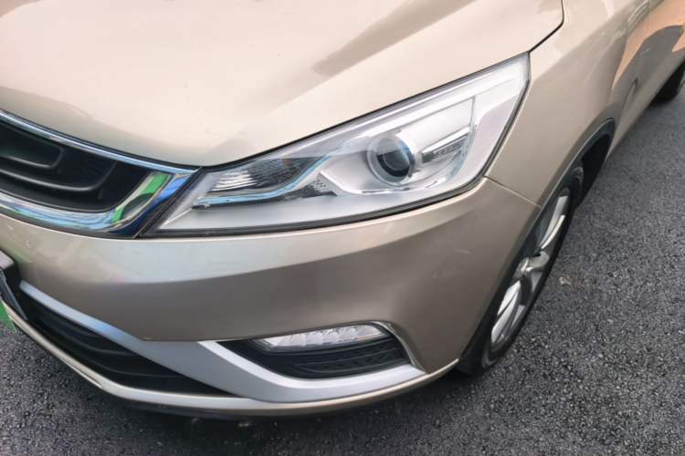 Used Geely Auto Emgrand GS 2016 Elegant Edition 1.8L Manual LingShang Model Left Front Headlight