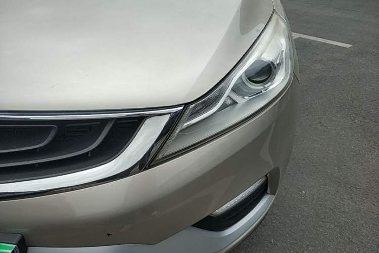 Used Geely Auto Emgrand GS 2016 Elegant Edition 1.8L Manual LingShang Model Left Front Headlight