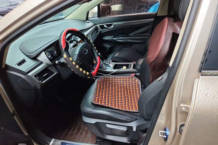 Used Geely Auto Emgrand GS 2016 Sport Edition 1.3T Automatic LingShang Model Left Front Seat