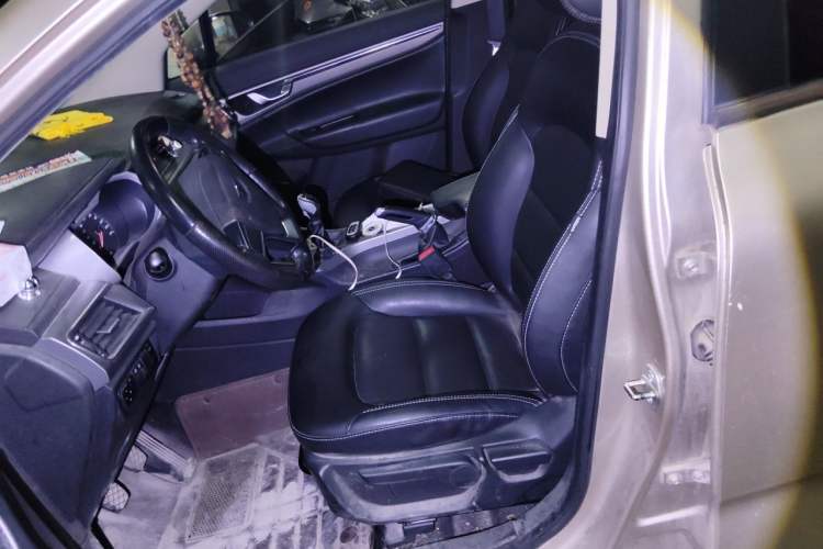Used Geely Auto Emgrand GS 2016 Elegant Edition 1.8L Manual LingShang Model Left Front Seat