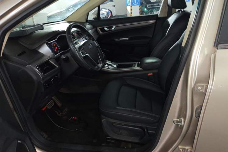 Used Geely Auto Emgrand GS 2016 Sport Edition 1.8L Automatic LingShang Model Left Front Seat