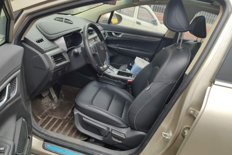 Used Geely Auto Emgrand GS 2016 Sport Edition 1.3T Automatic LingShang Model Left Front Seat